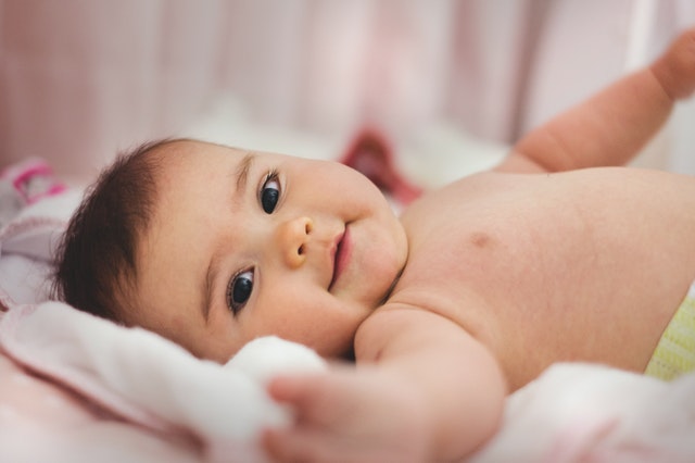 bébé réseau crèche adorée